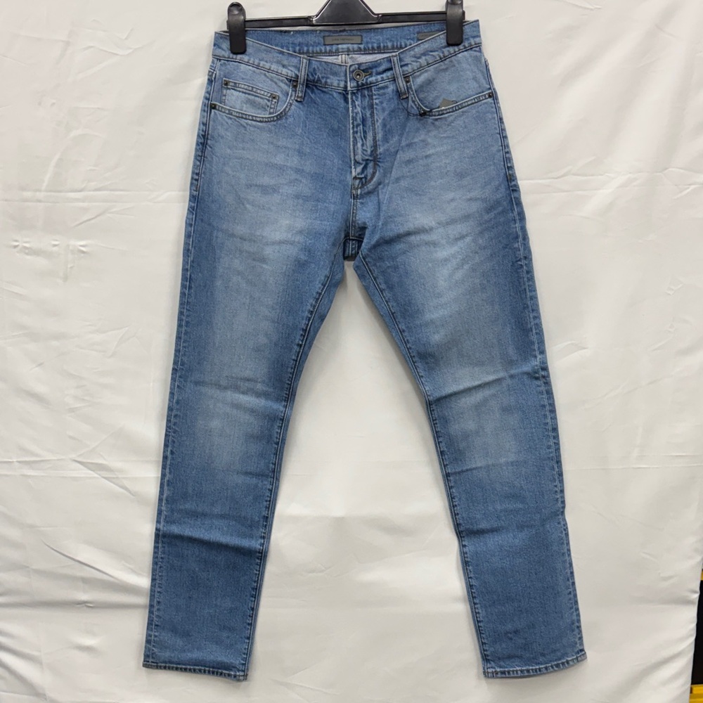 John Varvatos Light Blue Regular Men Jeans. (JV094)
